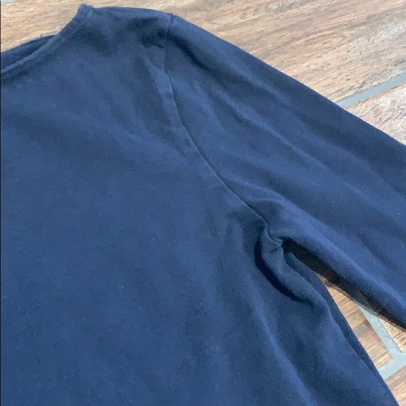 GAP Women's Small Fitted 3/4 Sleeve Shirt with Side Zippers - Picture 4 of 8